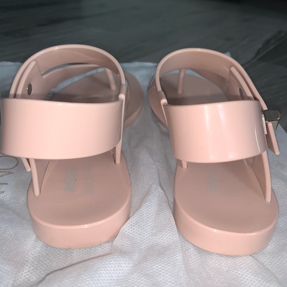 Melissa by Jason Wu - Picture 4 of 6